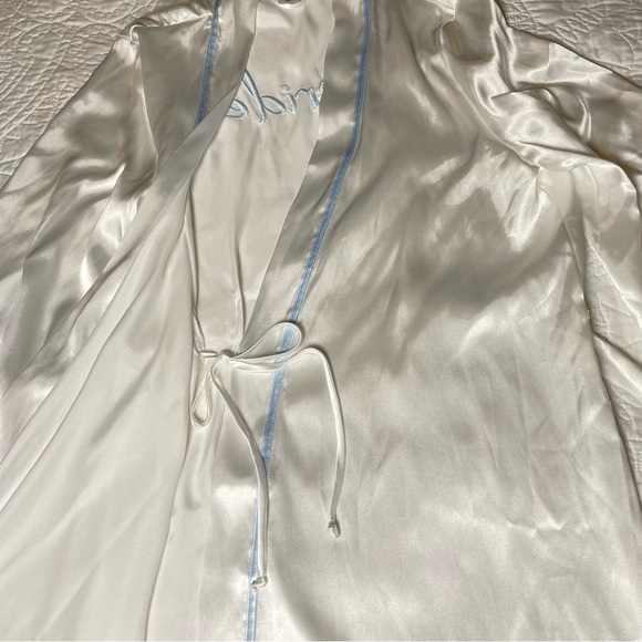 New Linea Donatella White Satin “Bride” Robe Size Small NWT - Picture 5 of 11